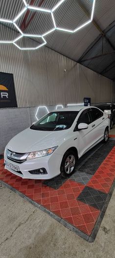 Honda Grace 2015