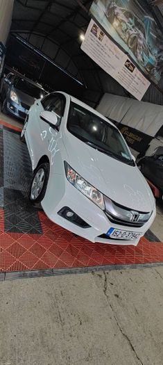 Honda Grace 2015
