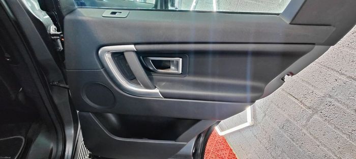 Land Rover Discovery Sport 2016