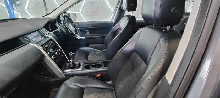 Land Rover Discovery Sport 2016