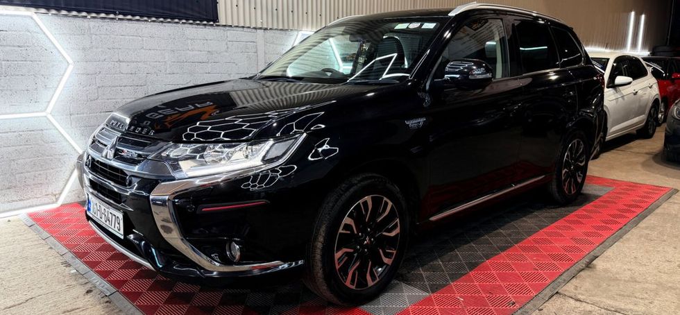 Mitsubishi Outlander 2016