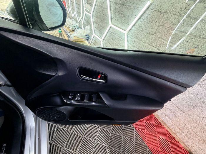 Toyota Prius 2021