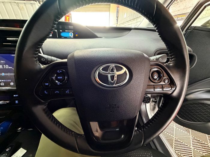 Toyota Prius 2021