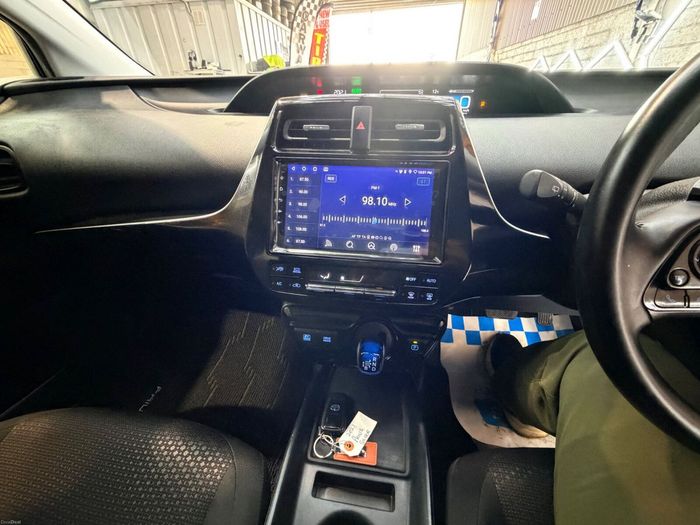 Toyota Prius 2021
