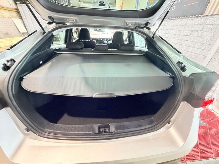 Toyota Prius 2021
