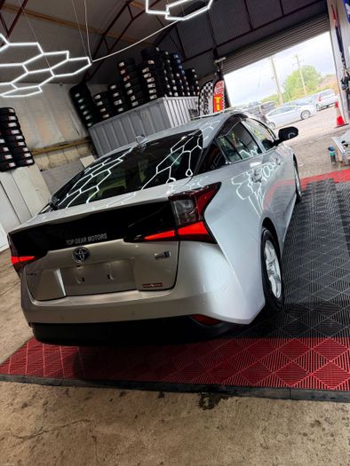 Toyota Prius 2021