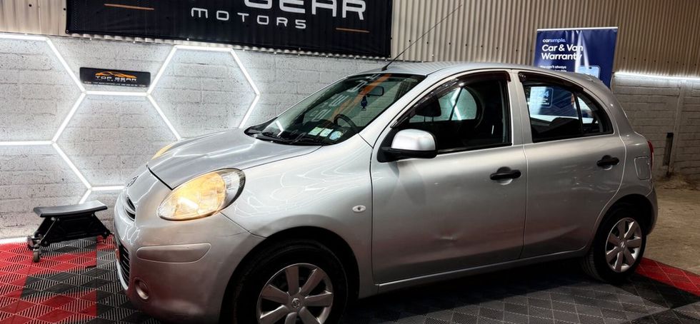 Nissan March 2013