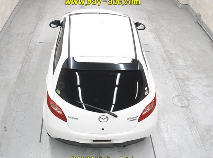 Mazda Demio 2013