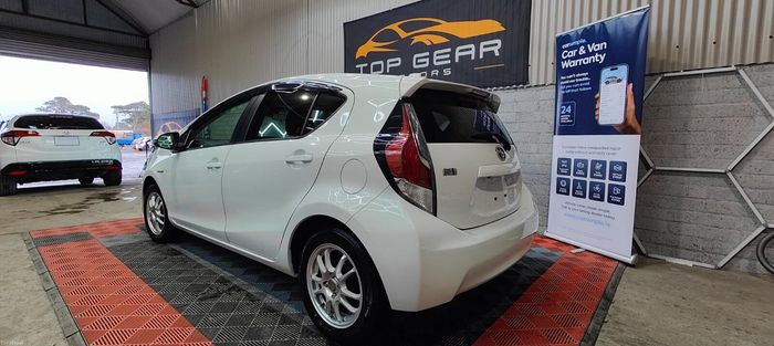 Toyota Aqua 2016