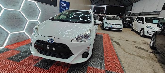 Toyota Aqua 2016