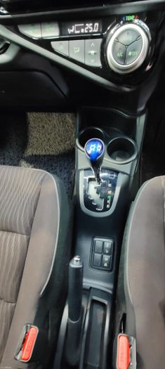 Toyota Aqua 2016