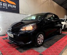 Toyota Vitz 2014