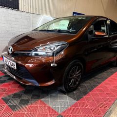 Toyota Vitz 2014