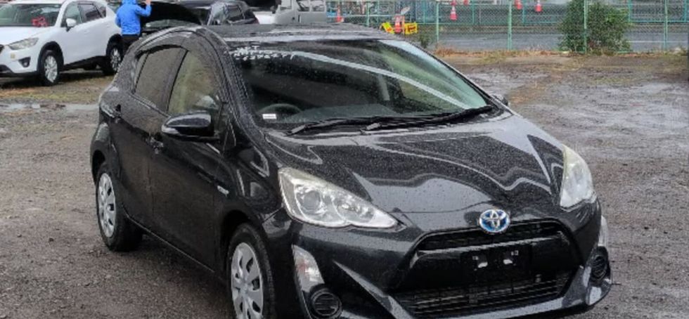 Toyota Aqua 2015