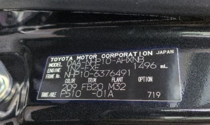 Toyota Aqua 2015