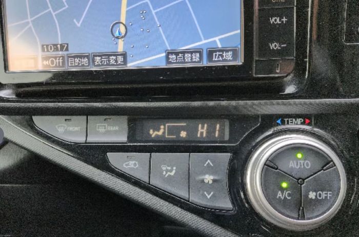 Toyota Aqua 2015