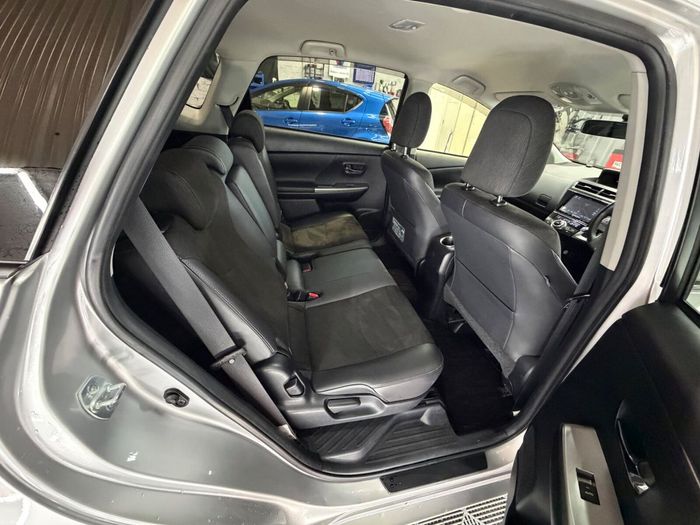 Toyota Prius 2015
