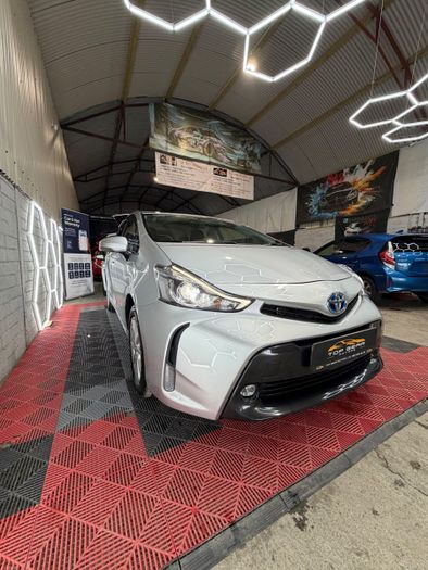 Toyota Prius 2015