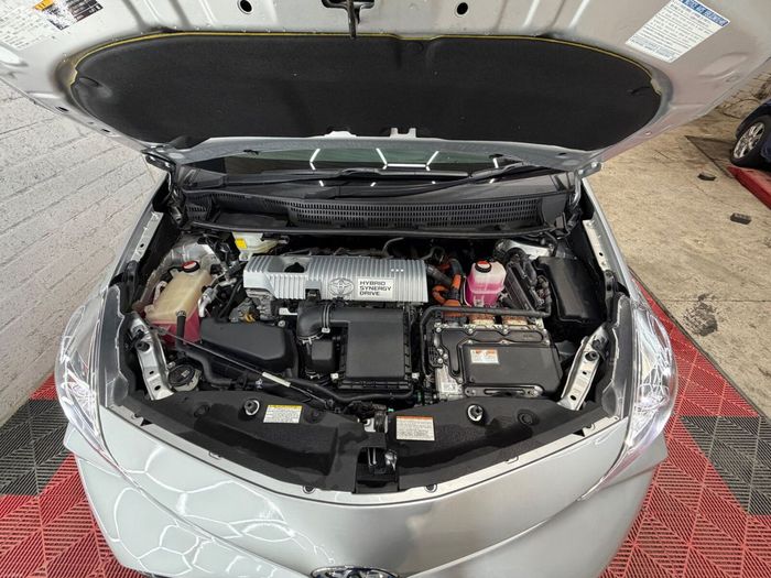 Toyota Prius 2015