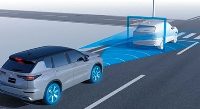 Mitsubishi Outlander 2023