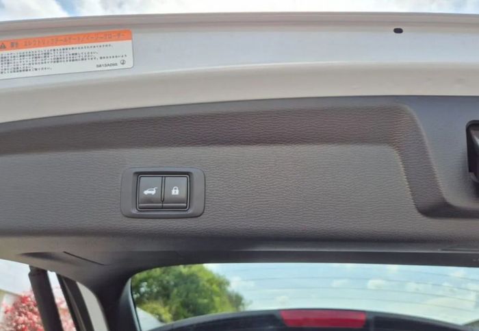 Mitsubishi Outlander 2023