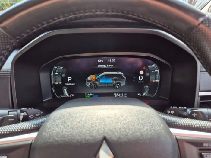 Mitsubishi Outlander 2023