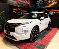 Mitsubishi Outlander 2023