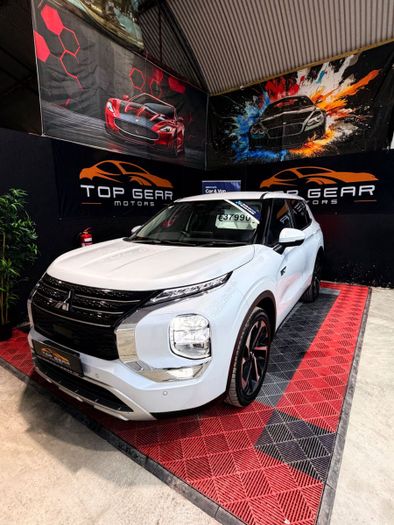 Mitsubishi Outlander 2023