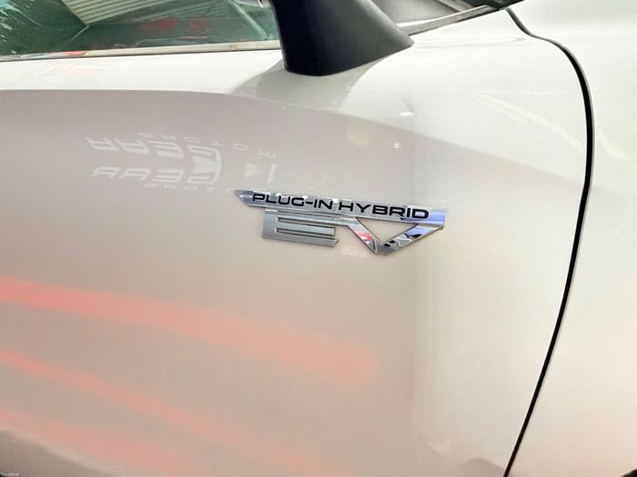 Mitsubishi Outlander 2023