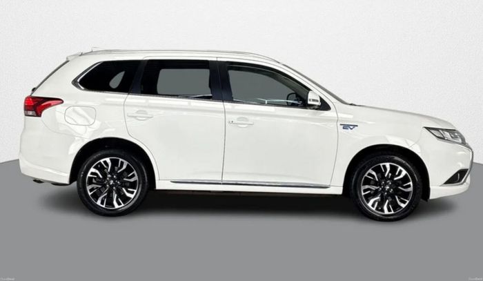 Mitsubishi Outlander 2018