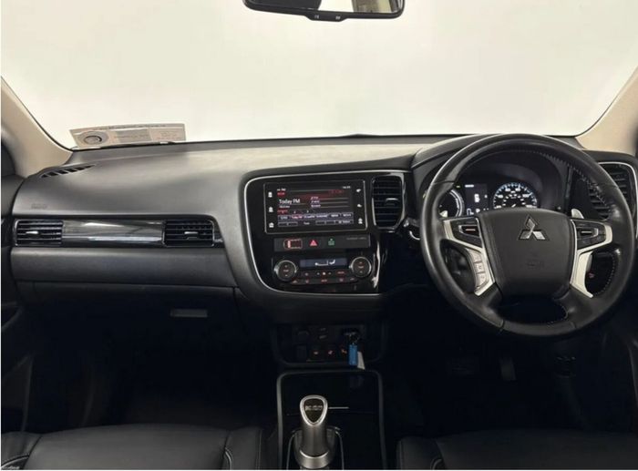 Mitsubishi Outlander 2018
