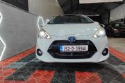 Toyota Aqua 2015
