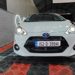 Toyota Aqua 2015
