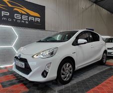 Toyota Aqua 2015