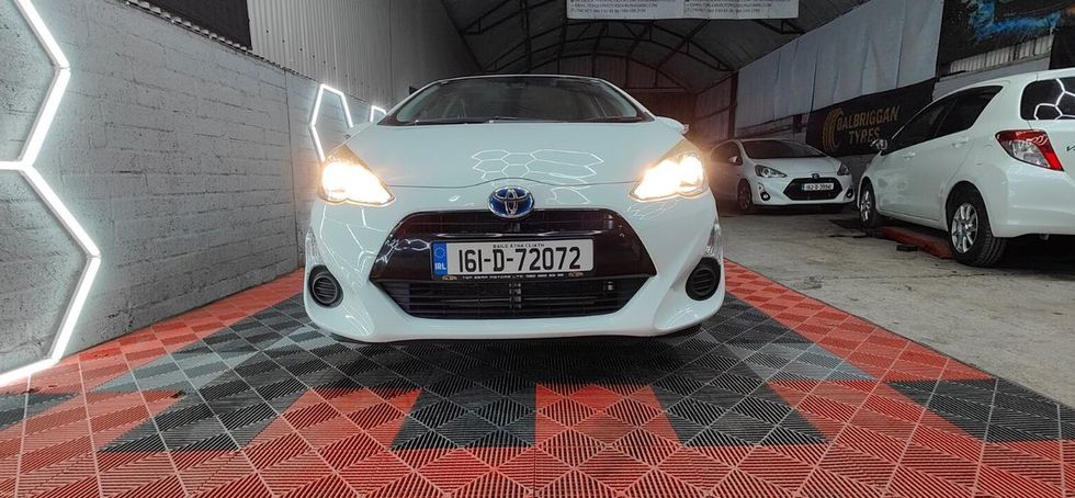 Toyota Aqua 2016