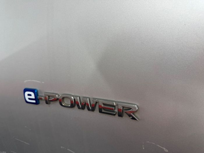 Nissan NOTE 2019