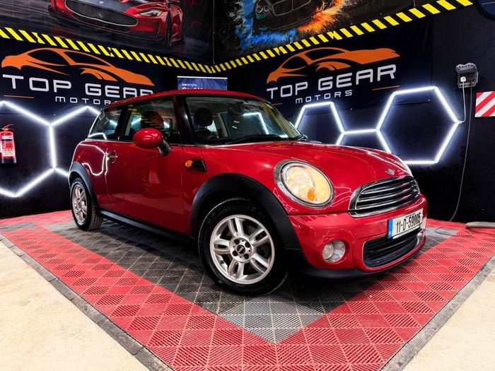 MINI One 2011