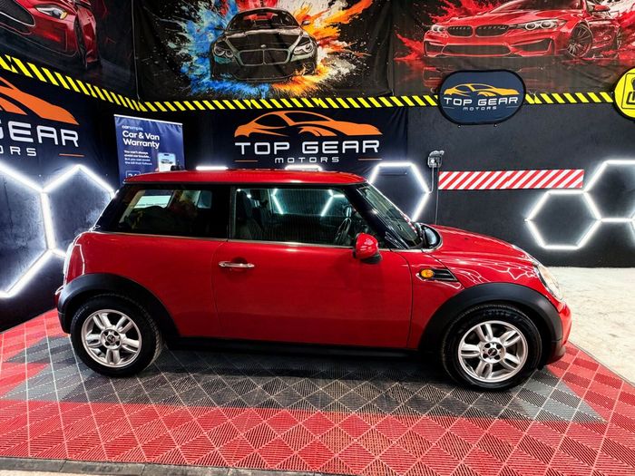 MINI One 2011
