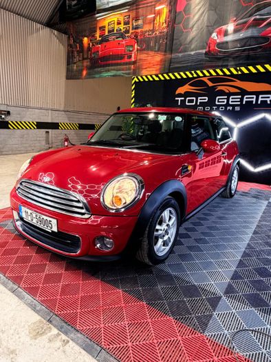 MINI One 2011