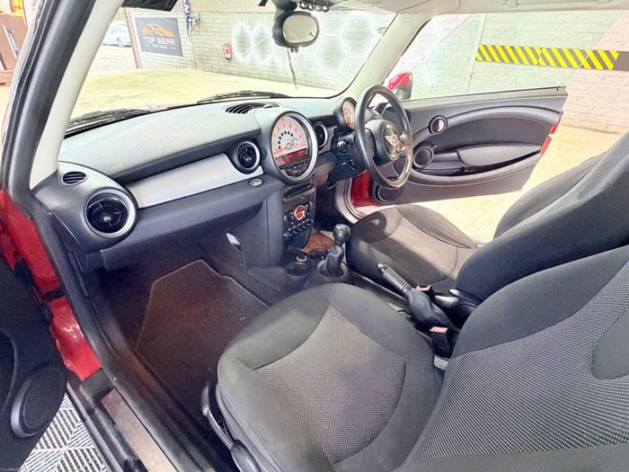 MINI One 2011