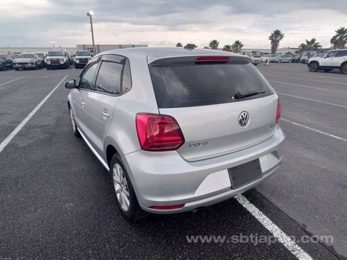 Volkswagen Polo 2015