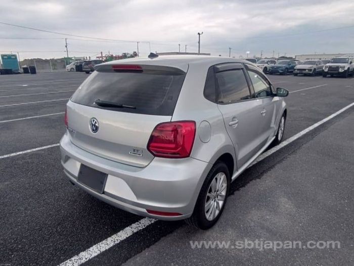 Volkswagen Polo 2015