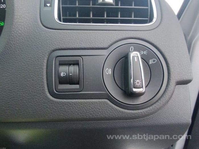 Volkswagen Polo 2015