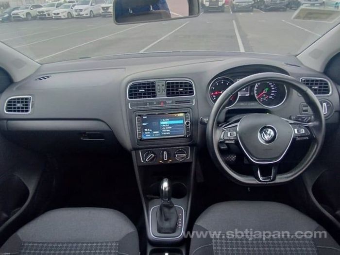 Volkswagen Polo 2015