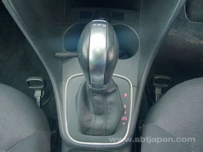 Volkswagen Polo 2015