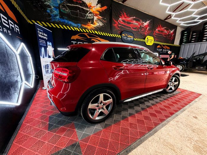 Mercedes-Benz GLA 2015