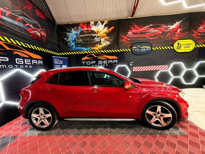 Mercedes-Benz GLA 2015