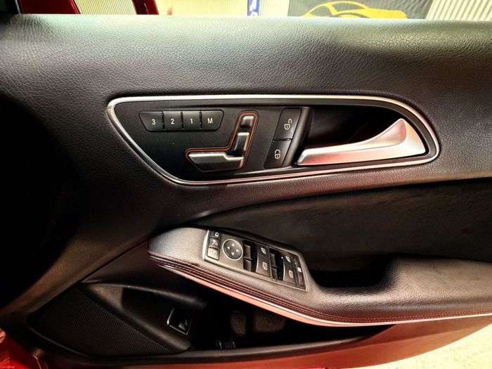 Mercedes-Benz GLA 2015