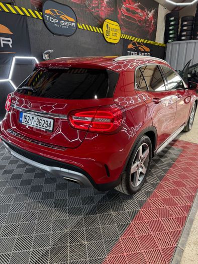 Mercedes-Benz GLA 2015