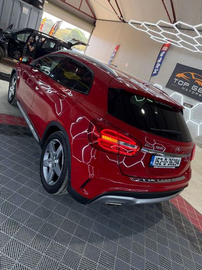 Mercedes-Benz GLA 2015